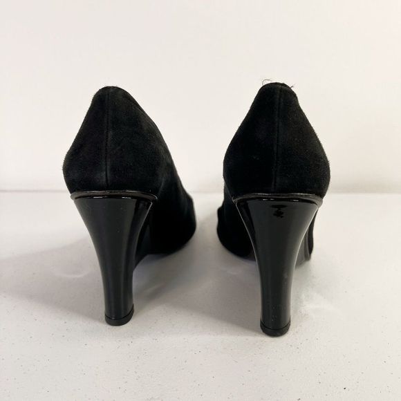 Stuart Weitzman Black Suede Pointed Toe Wedge Pumps with Bows - Picture 4 of 8